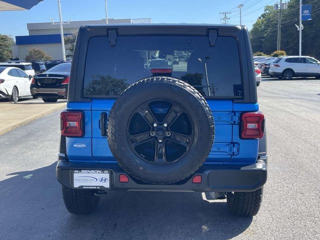 Used 2021 Blue Pearl Jeep Unlimited Sport Altitude image 5