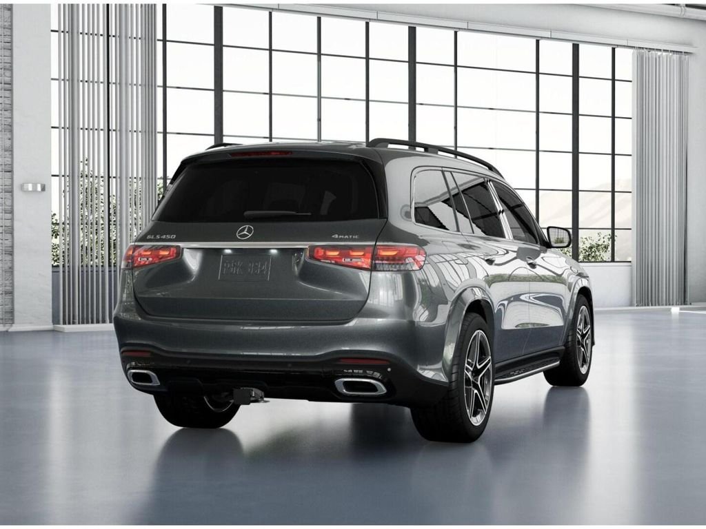 Used 2026 Grey Mercedes-Benz GLS 450 4MATIC® image 23
