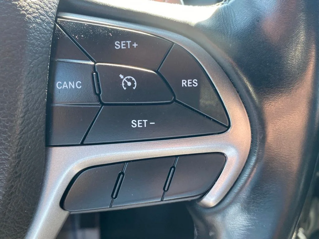 Used 2021 White Jeep Limited X image 27