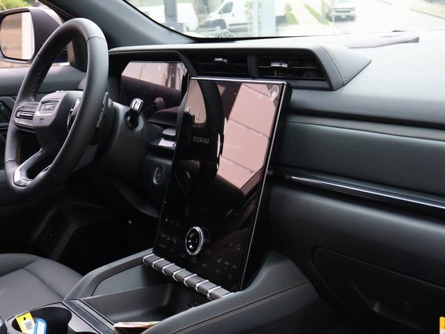 2026 GMC Terrain AT4 - Photo 9