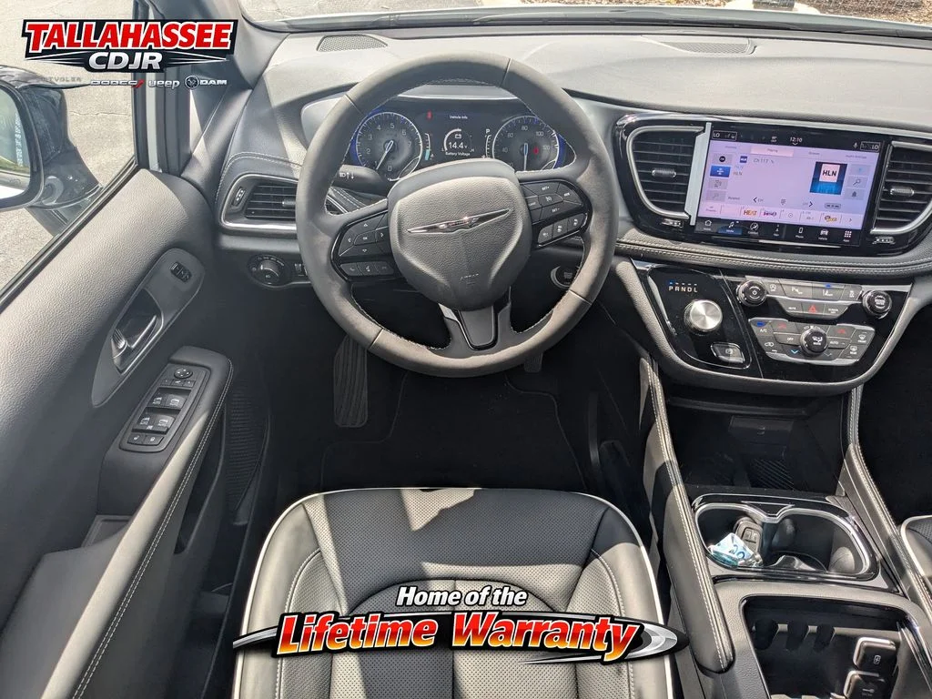 2026 Chrysler Pacifica Limited - Photo 19