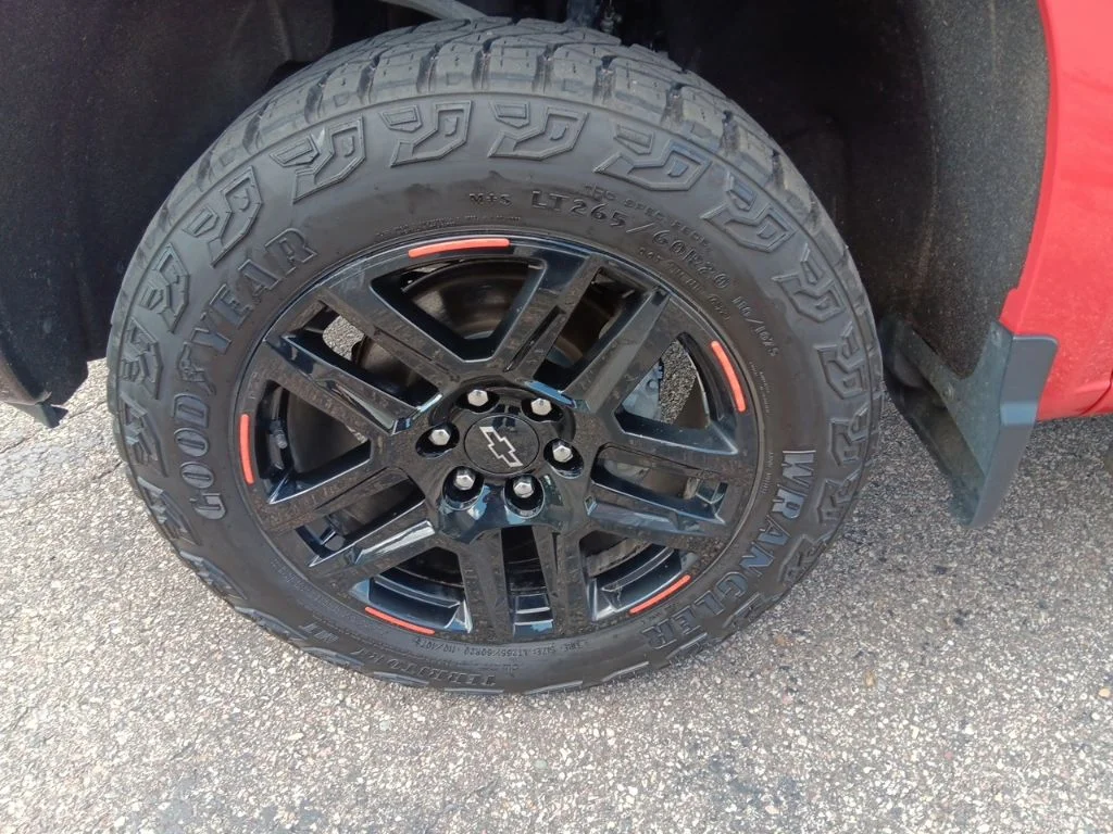 Used 2022 Red Hot Chevrolet LT Trail Boss image 12