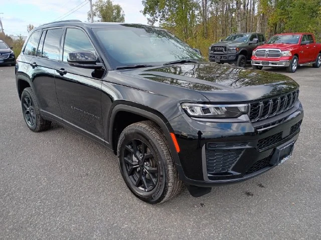 New 2026 Black Jeep Altitude image 3