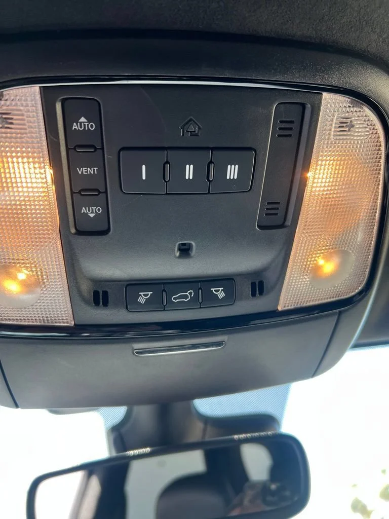 Used 2022  Dodge Citadel image 24