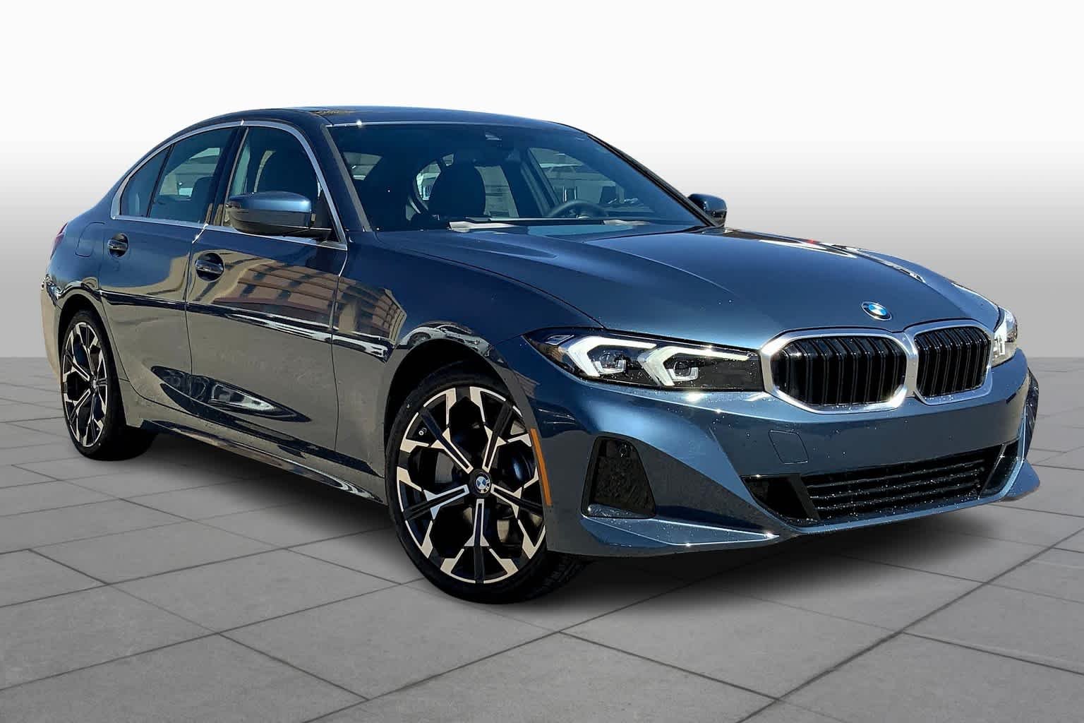 New 2025 Arctic Race Blue Metallic BMW 330i xDrive image 2
