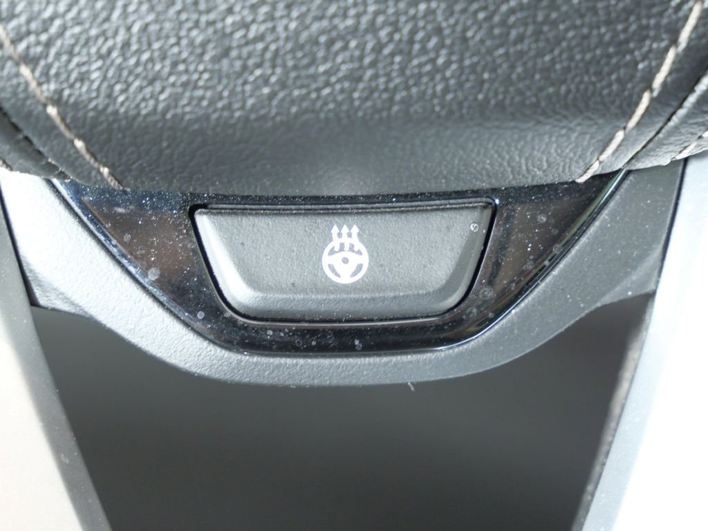 Used 2020 Jet Black BMW xDrive40i image 41
