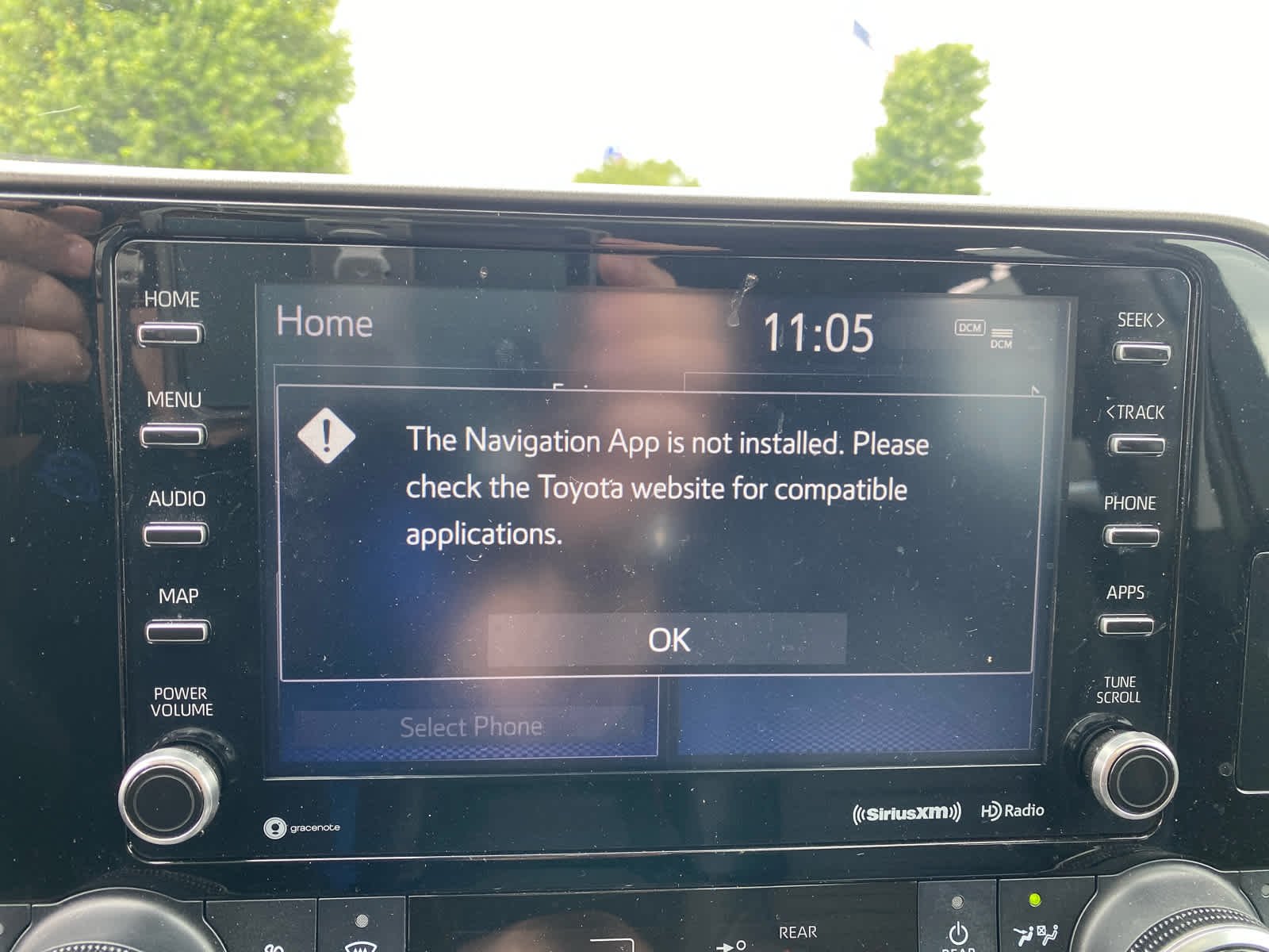 Used 2020  Toyota Hybrid XLE image 15