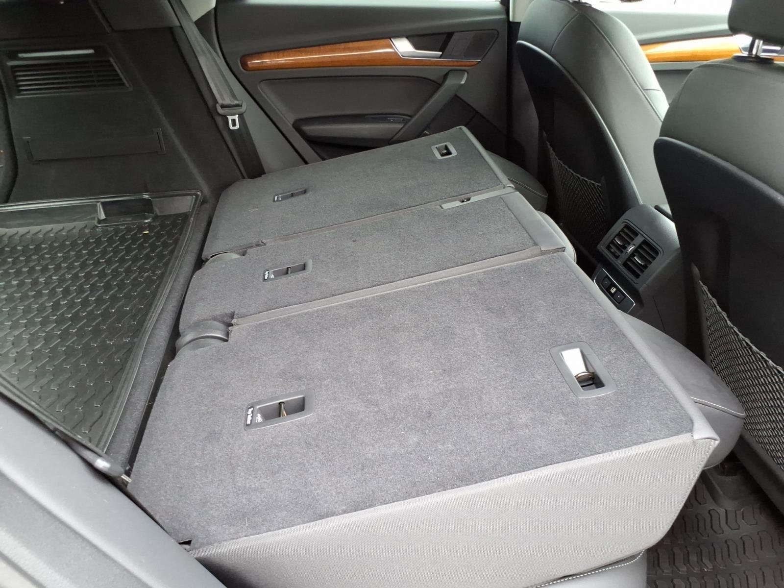 Used 2023 Daytona Gray Pearl Effect Audi S line Premium image 29