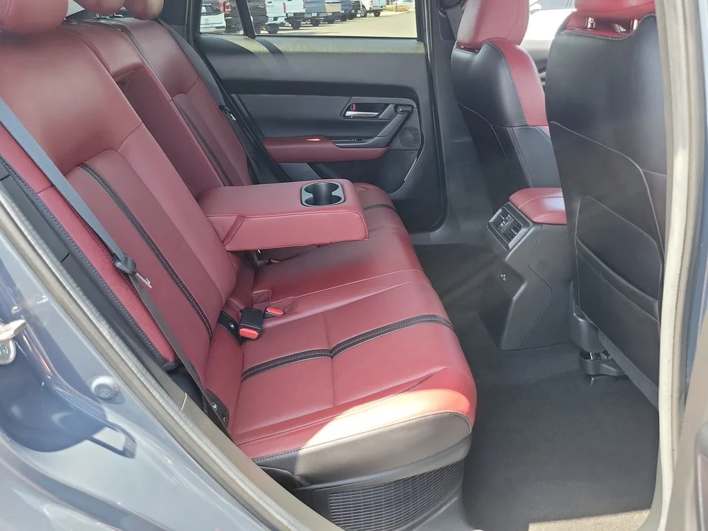 Certified Used 2025 Gray Metallic Mazda Premium Plus image 20