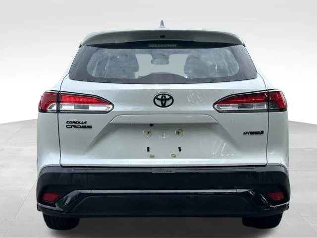 Used 2023 Beige Toyota Hybrid S image 4