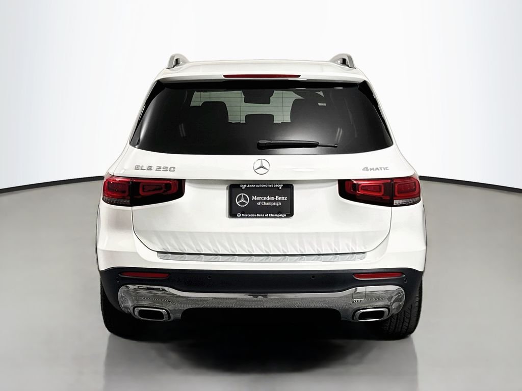 Used 2023 White Mercedes-Benz GLB 250 image 6
