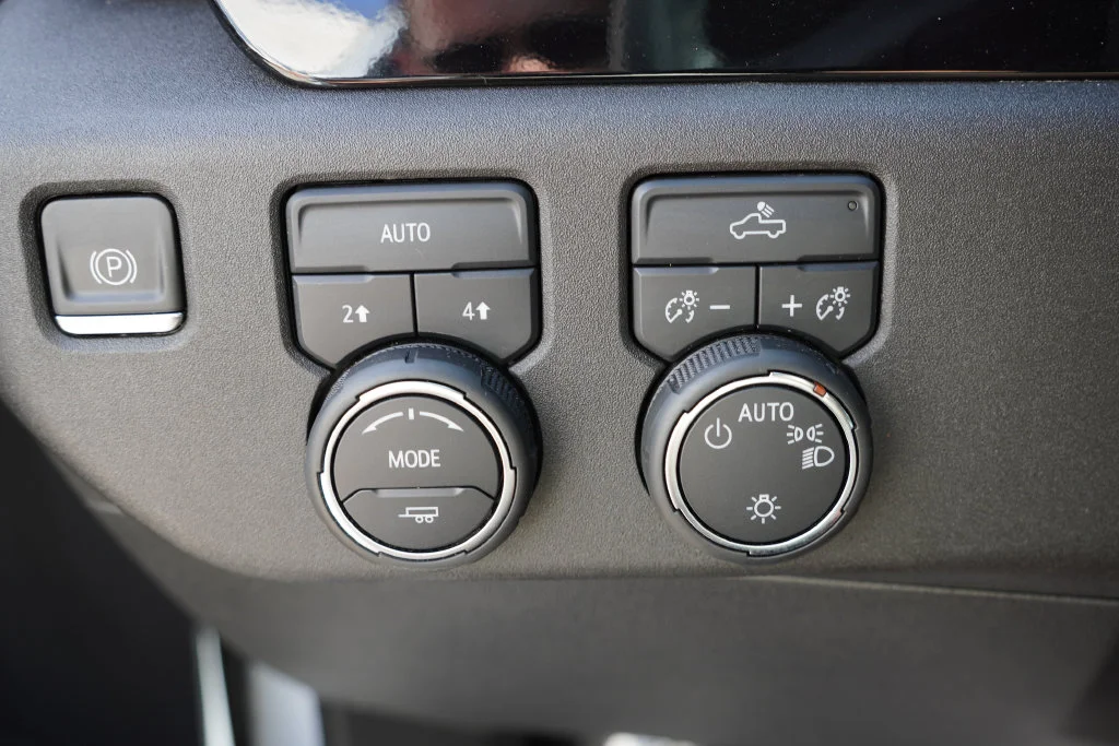 Used 2023 Summit White Chevrolet LT image 23