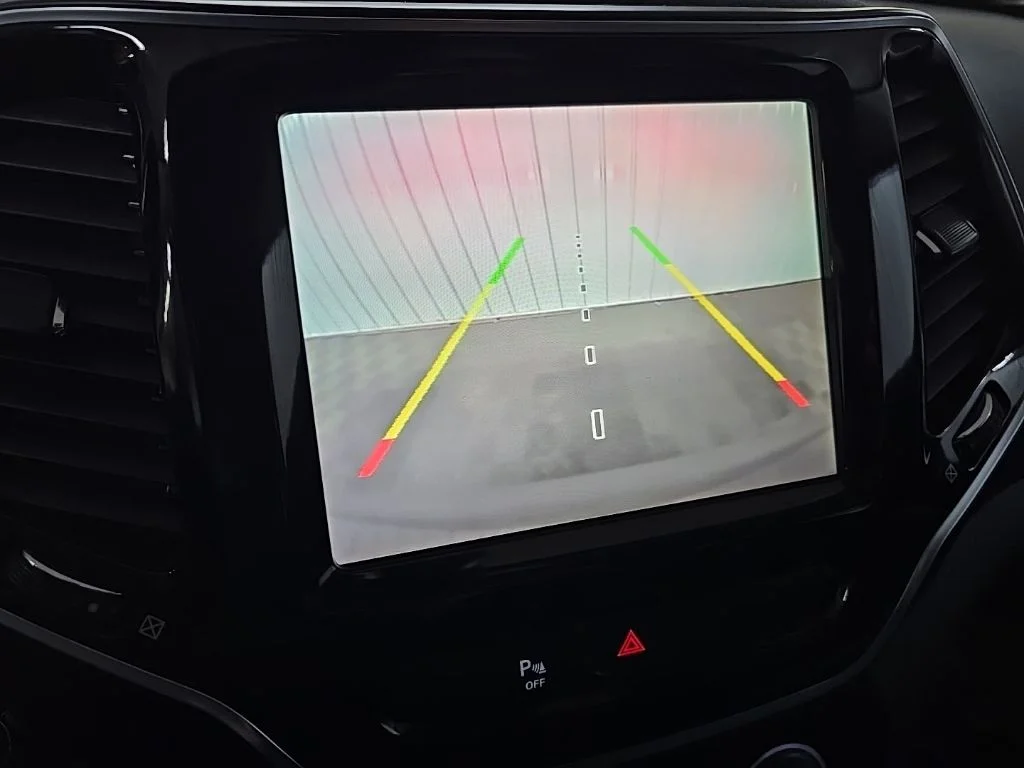Used 2019 Black Jeep Limited image 24