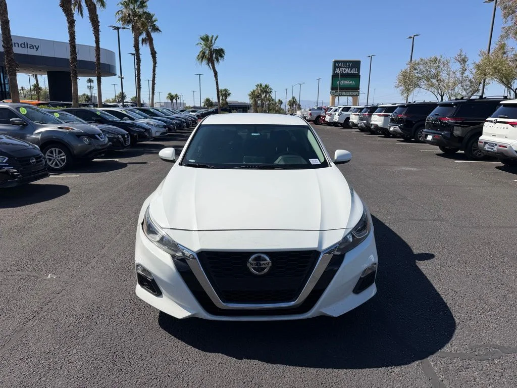 Used 2019 Nissan Altima S with VIN 1N4BL4BV4KC137143 for sale in Henderson, NV