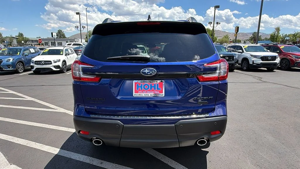 New 2026 SAPPHIRE BLUE PEARL Subaru Onyx Edition Touring 7-Passenger image 4