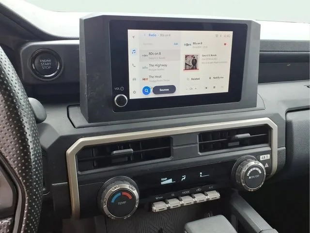 Used 2025  Toyota SR image 8