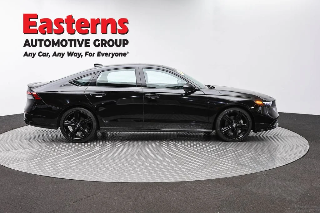 Used 2024 Black Honda Sport-L image 4
