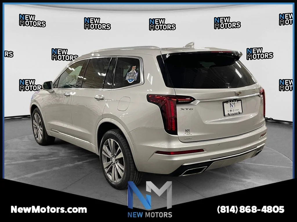 Used 2020 Radiant Silver Metallic Cadillac Premium Luxury image 3