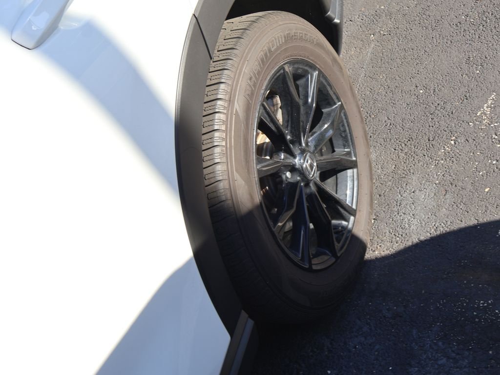 Used 2023 White Honda Sport image 12