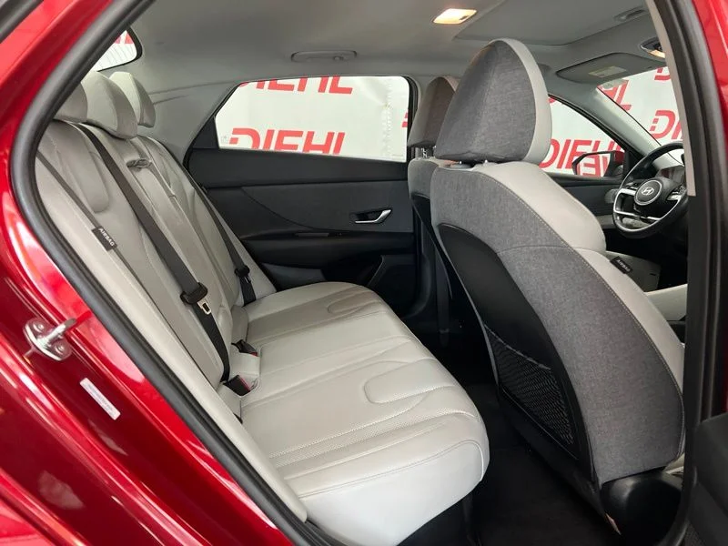Used 2025 Red Hyundai Limited image 10