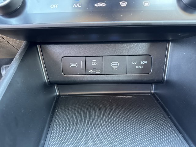 Used 2025 Serenity White Hyundai SEL image 22