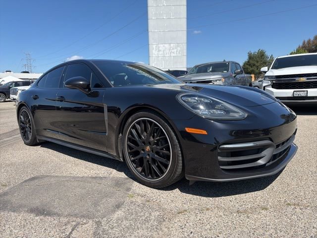 2022 Porsche Panamera Platinum Edition