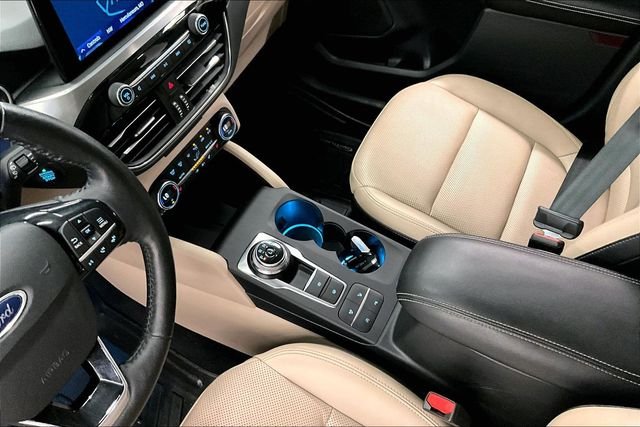 2021 Ford Escape Titanium - Photo 17
