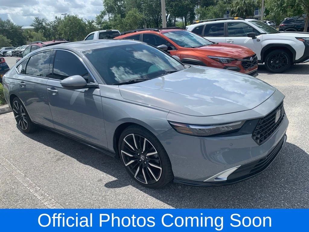 Used 2024 Gray Honda Touring image 1