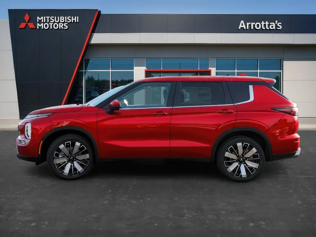 New 2026 Red Diamond Mitsubishi LE image 4