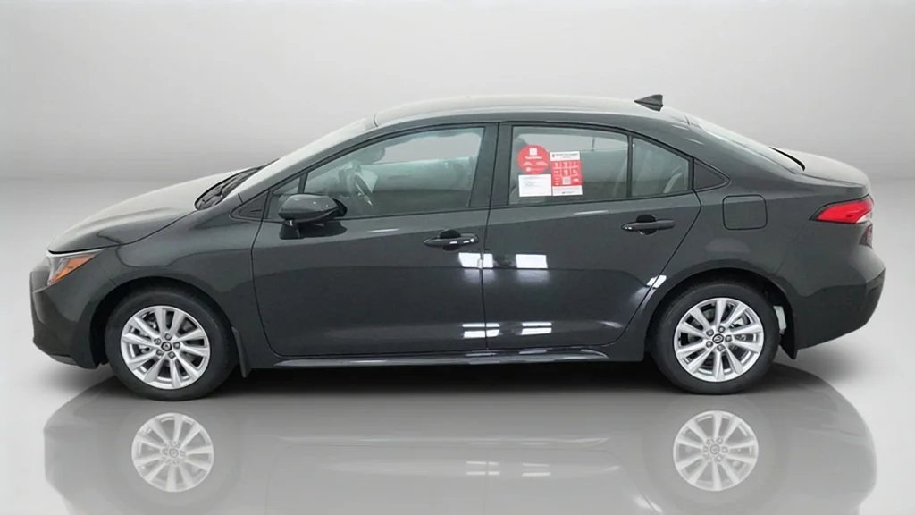 New 2027 Underground Toyota LE image 2