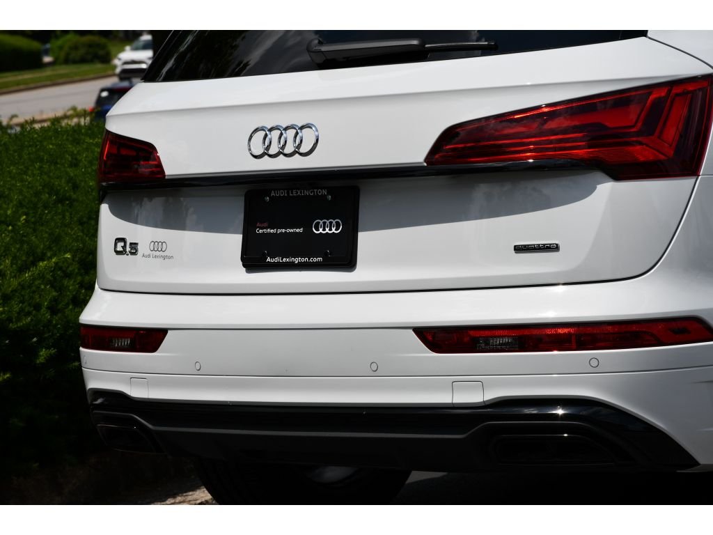 Used 2025 Glacier White Metallic Audi S line Premium image 29