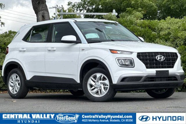 2026 Hyundai Venue SE
