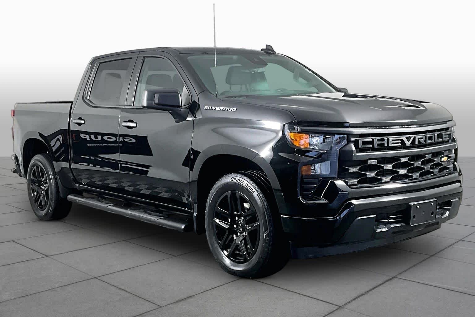 Used 2023 Black Chevrolet Custom image 3