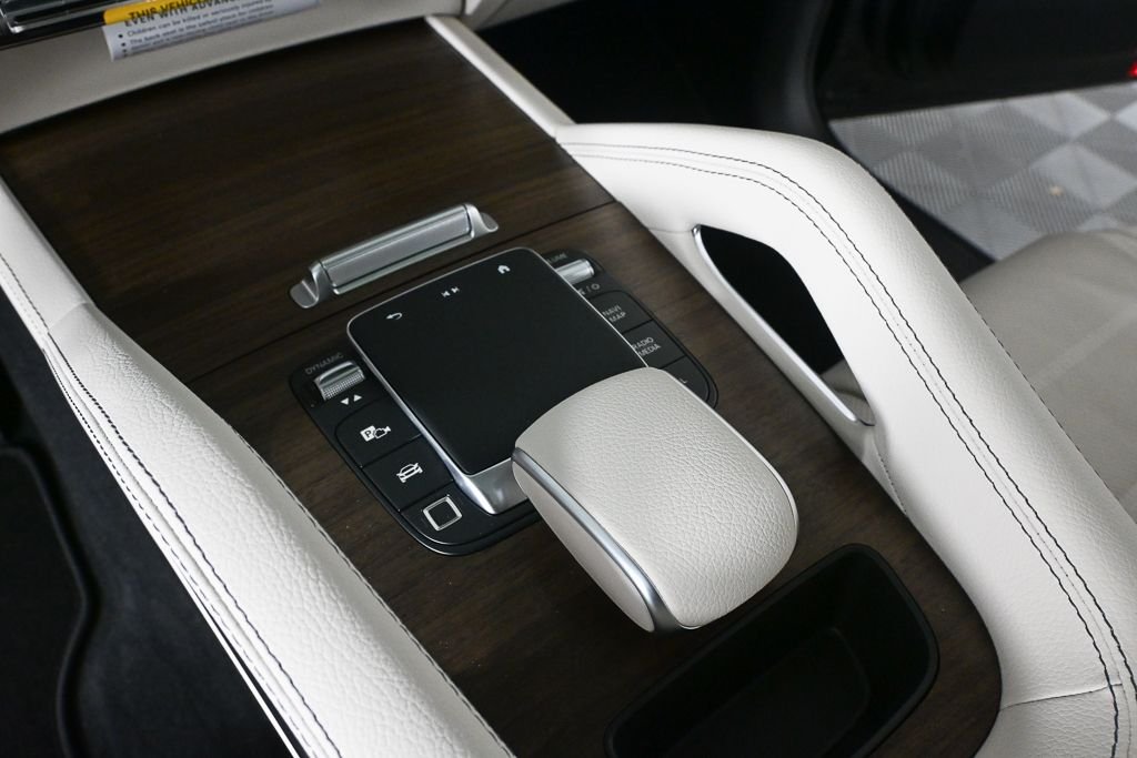 New 2026 Obsidian Black Metallic Mercedes-Benz GLE 450 image 15