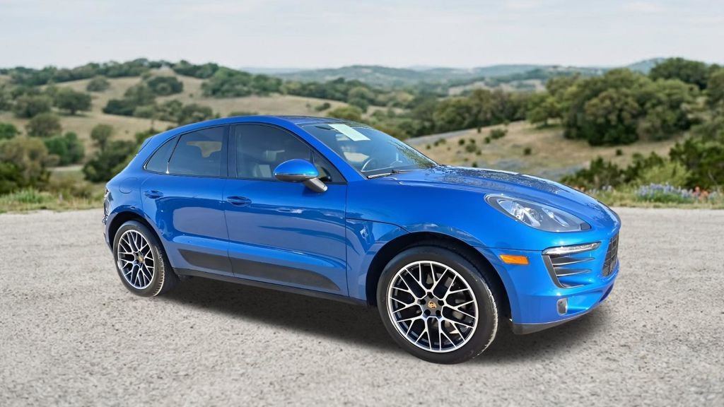 2018 Porsche Macan Sport Edition