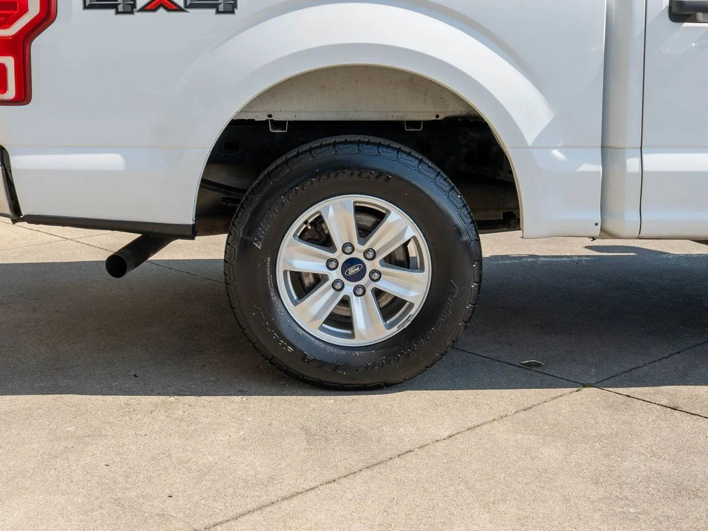 Used 2018 White Ford XLT image 32