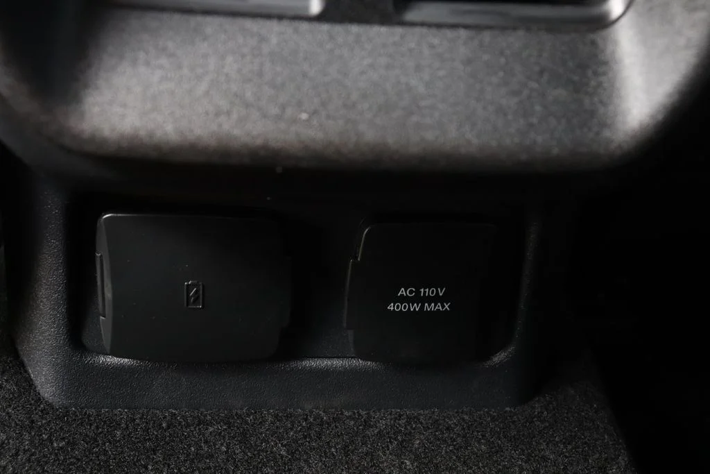New 2026 Avalanche Gray Ford Outer Banks® image 17