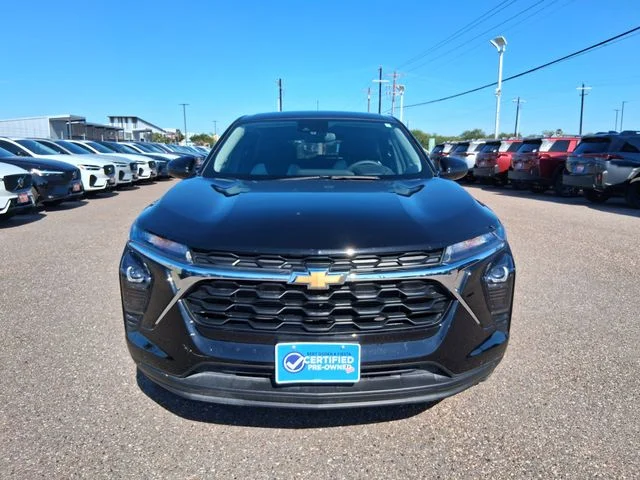 2025 Chevrolet Trax LS's photo