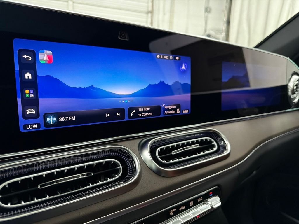 New 2027 MANUFAKTUR Moonlight White Metallic Mercedes-Benz GLE 450 Coupe image 15
