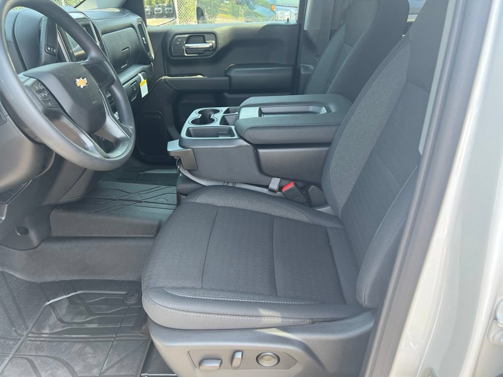 2026 Chevrolet Silverado 1500 Custom - Photo 15