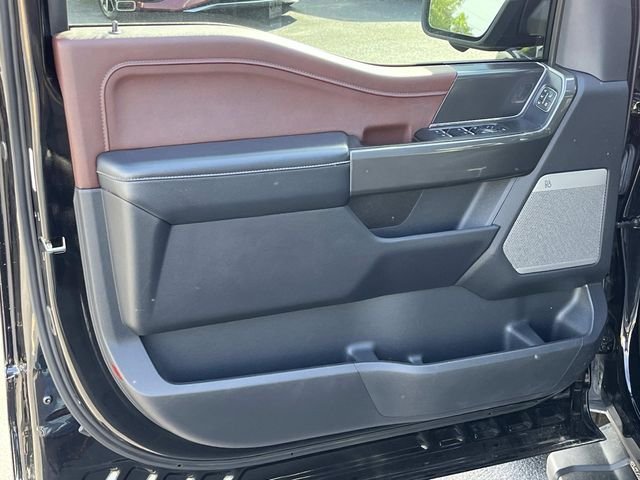 Used 2022 Black Ford Lariat image 24