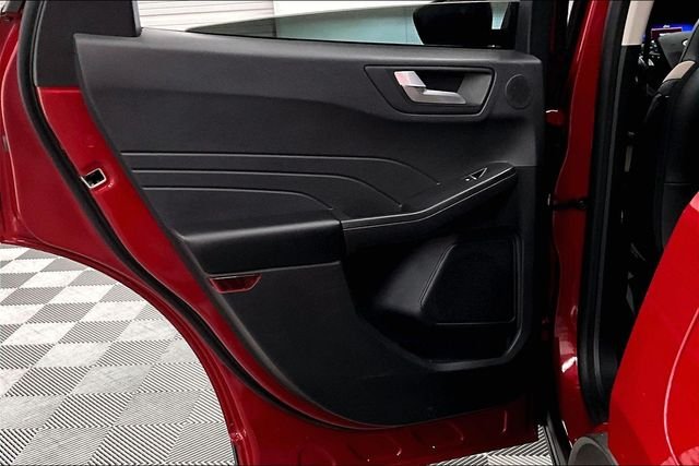 2021 Ford Escape Titanium - Photo 23