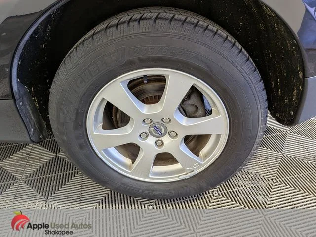 Used 2010 Gray Volvo 3.2 image 45