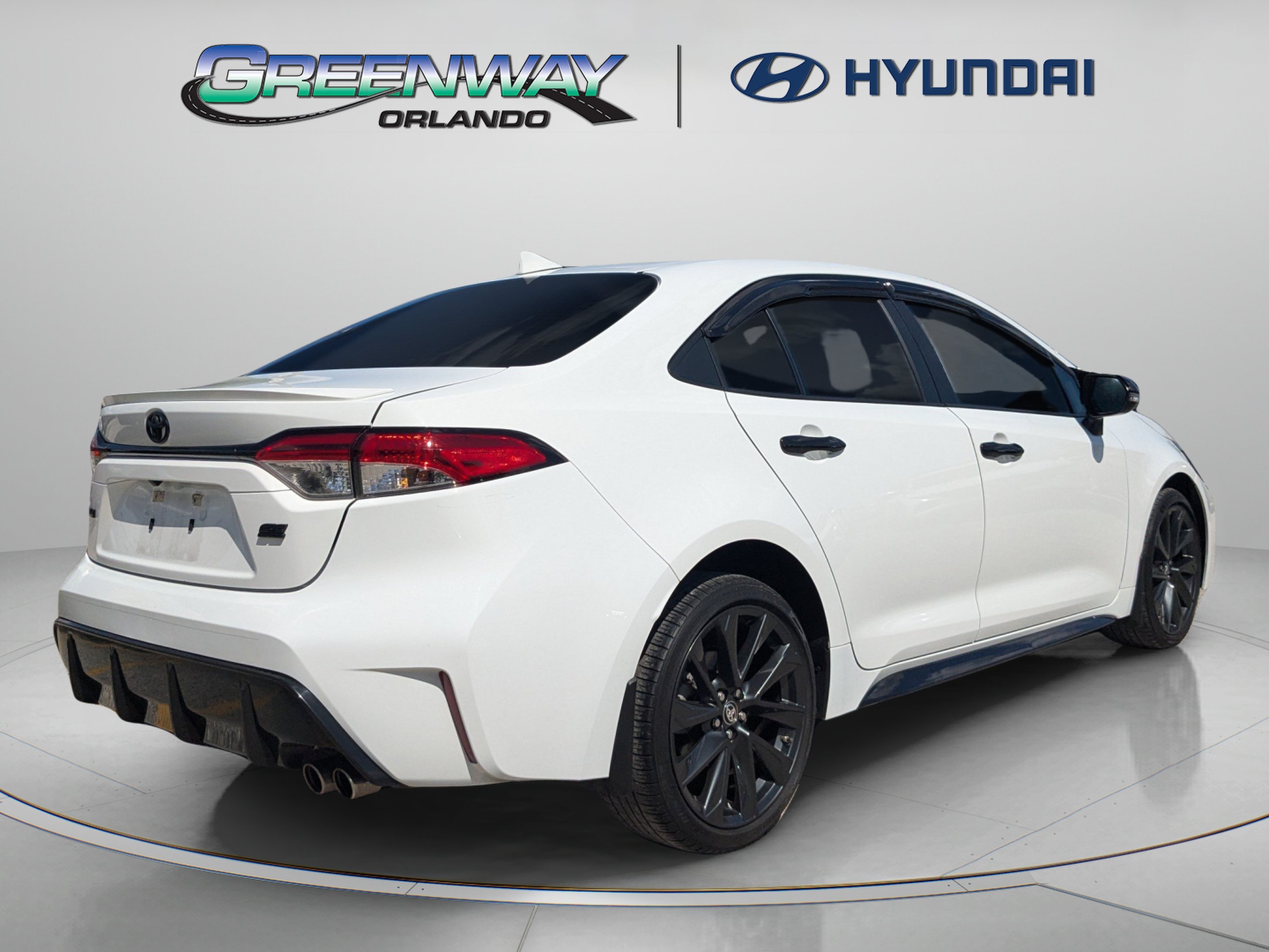 2024 Toyota Corolla SE - Photo 8