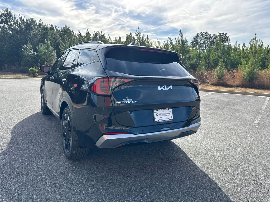 New 2026 Black Kia SX-Prestige image 5