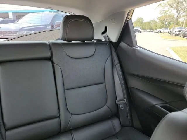 2023 Chevrolet Bolt EV 2LT - Photo 16