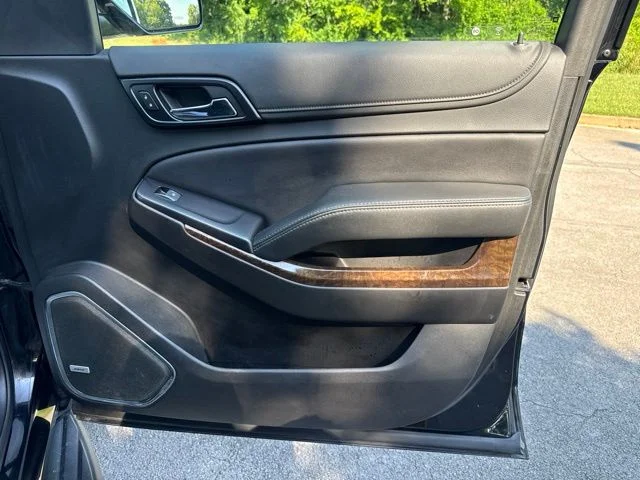 Used 2019 Black Chevrolet LT image 10