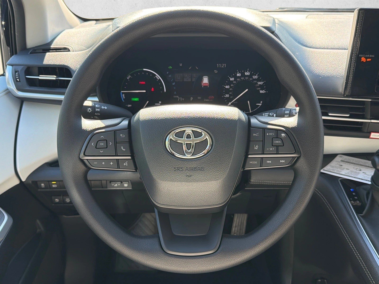 New 2026 Midnight Black Metallic Toyota LE image 22