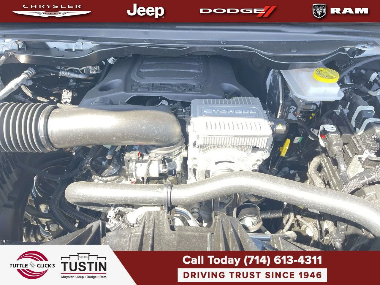 New 2026 Bright White Clear-Coat Exterior Paint RAM Laramie image 34