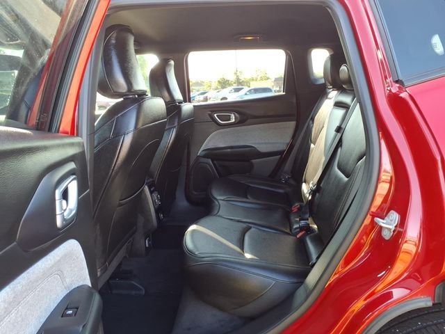 Used 2024 Red Jeep Latitude Lux image 28